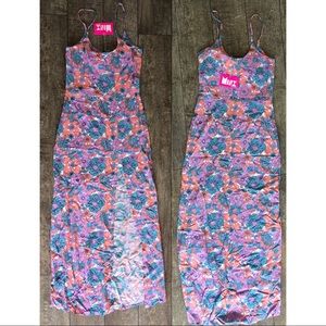 Tropical maxi dress.